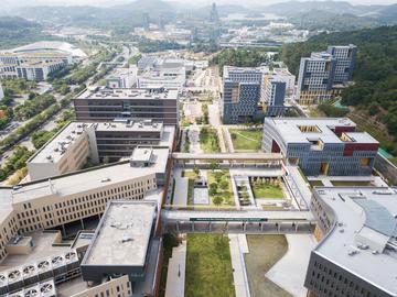 香港中文大学（深圳），中国内地与港澳台地区合作办学综合大学