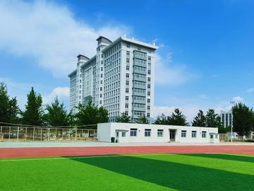 辽东学院，中国辽宁省境内省属公办本科院校