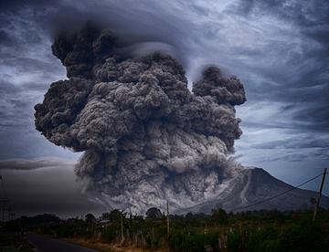 火山灰，火山喷发直径小于2毫米的碎石