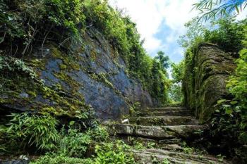 磨鑫山：鹭岛之巅的秘境，登山观景的好去处