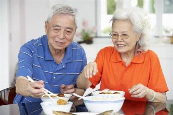 脑血管硬化吃什么好？饮食调养助力康复！