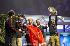 2015 Dota 2国际邀请赛（TI5）赛程揭晓：全球顶尖战队集结，激战正酣